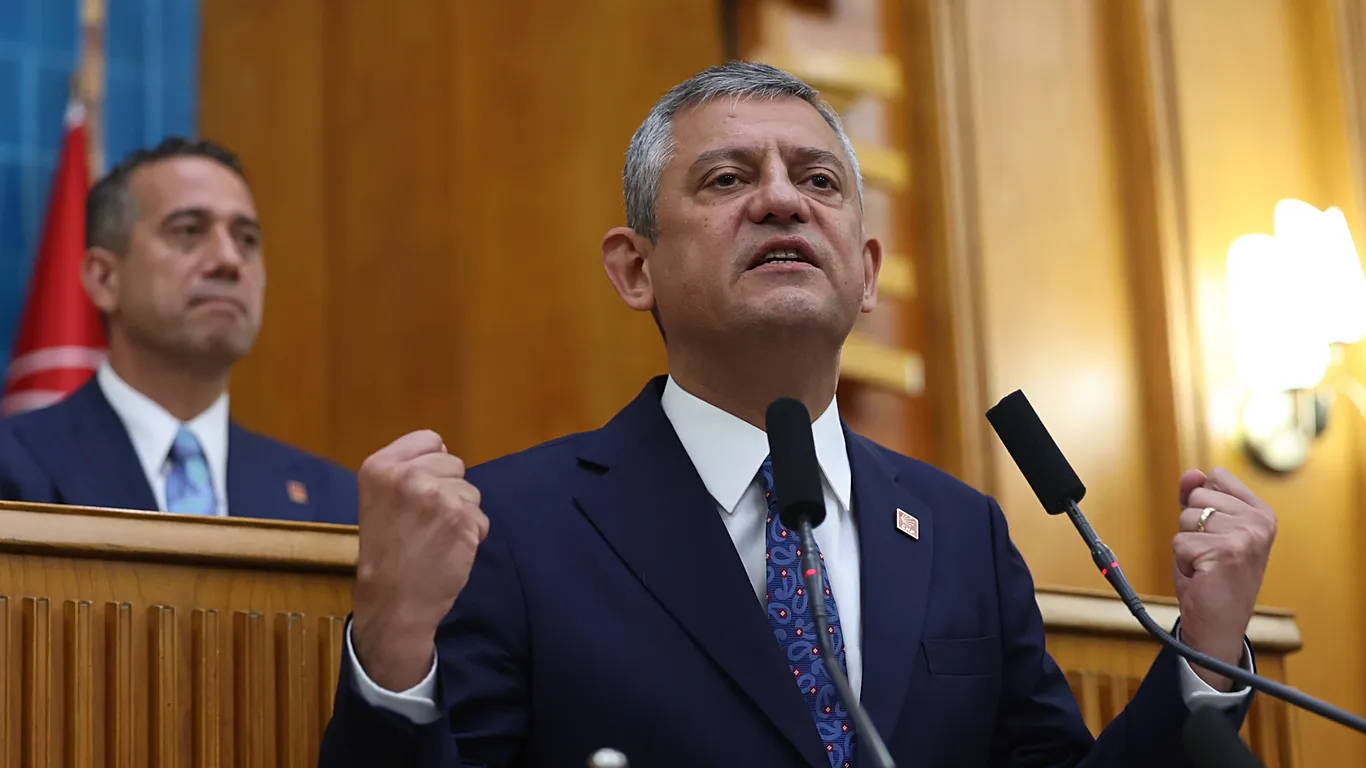 Özgür Özel